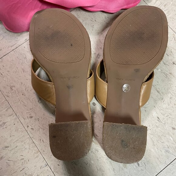 TORY BURCH Beige Nude Quilted Thong Mule Sandals Block Heel *RARE - Picture 10 of 14